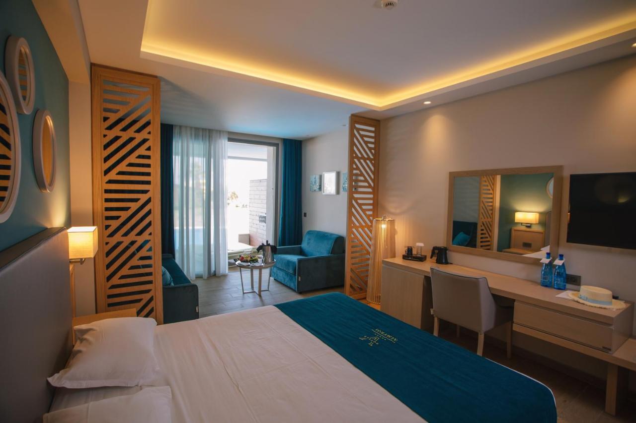 Almyros Beach Almiros Beach Exterior foto A room at the hotel
