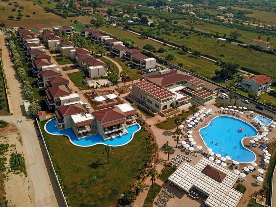 Almyros Beach Almiros Beach Exterior foto Aerial view of the complex