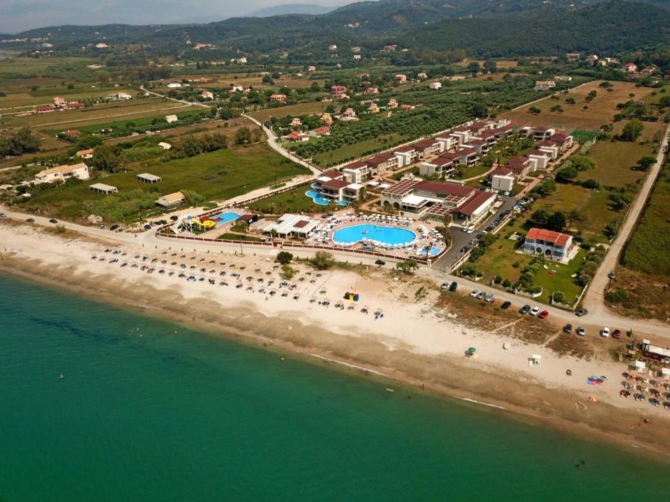 Almyros Beach Almiros Beach Exterior foto Aerial view of the beach